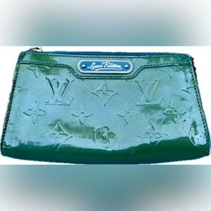 **SOLD**Louis Vuitton Vernis Pouch